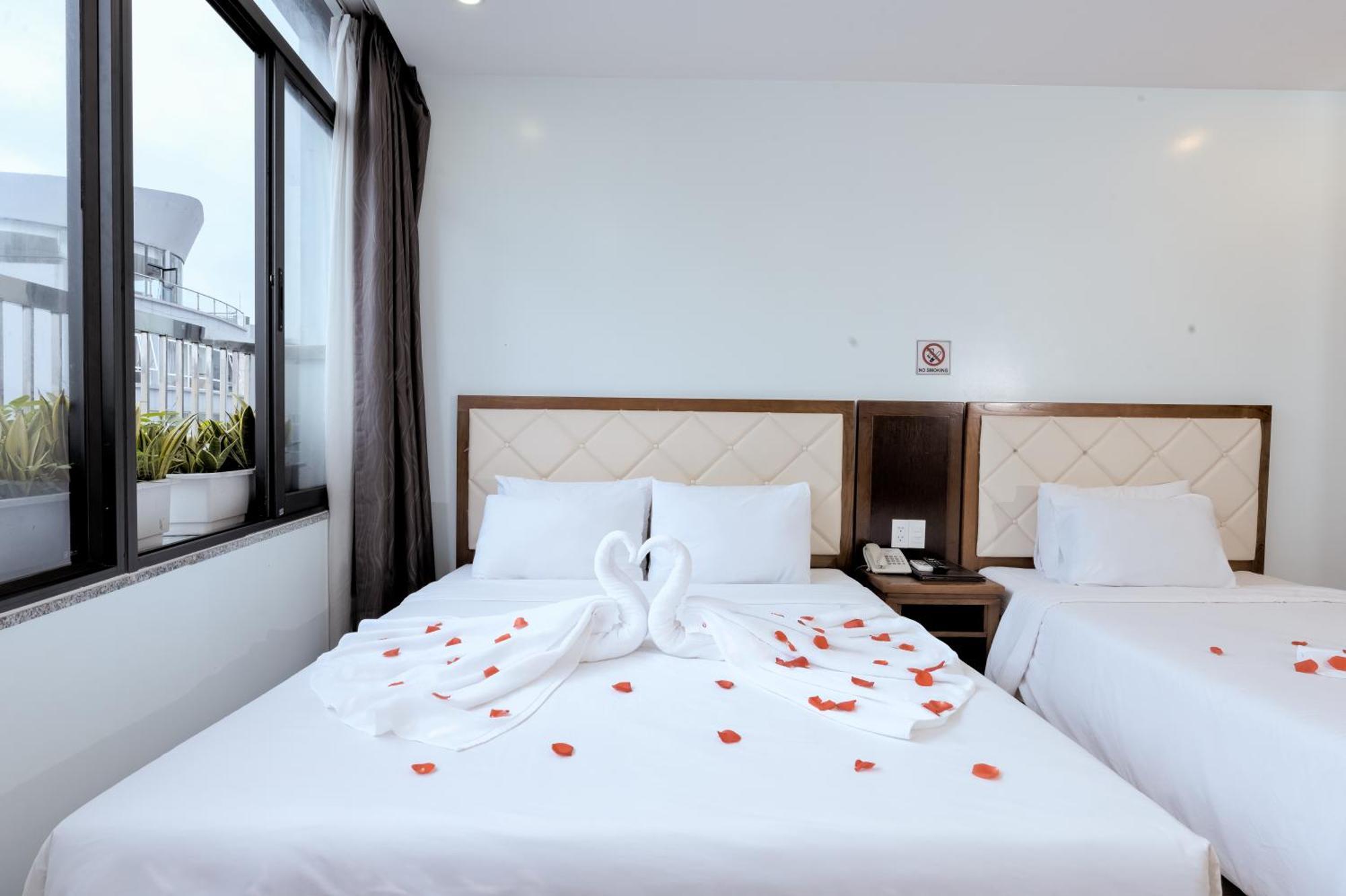 Hotel Dana Sailing Da Nang