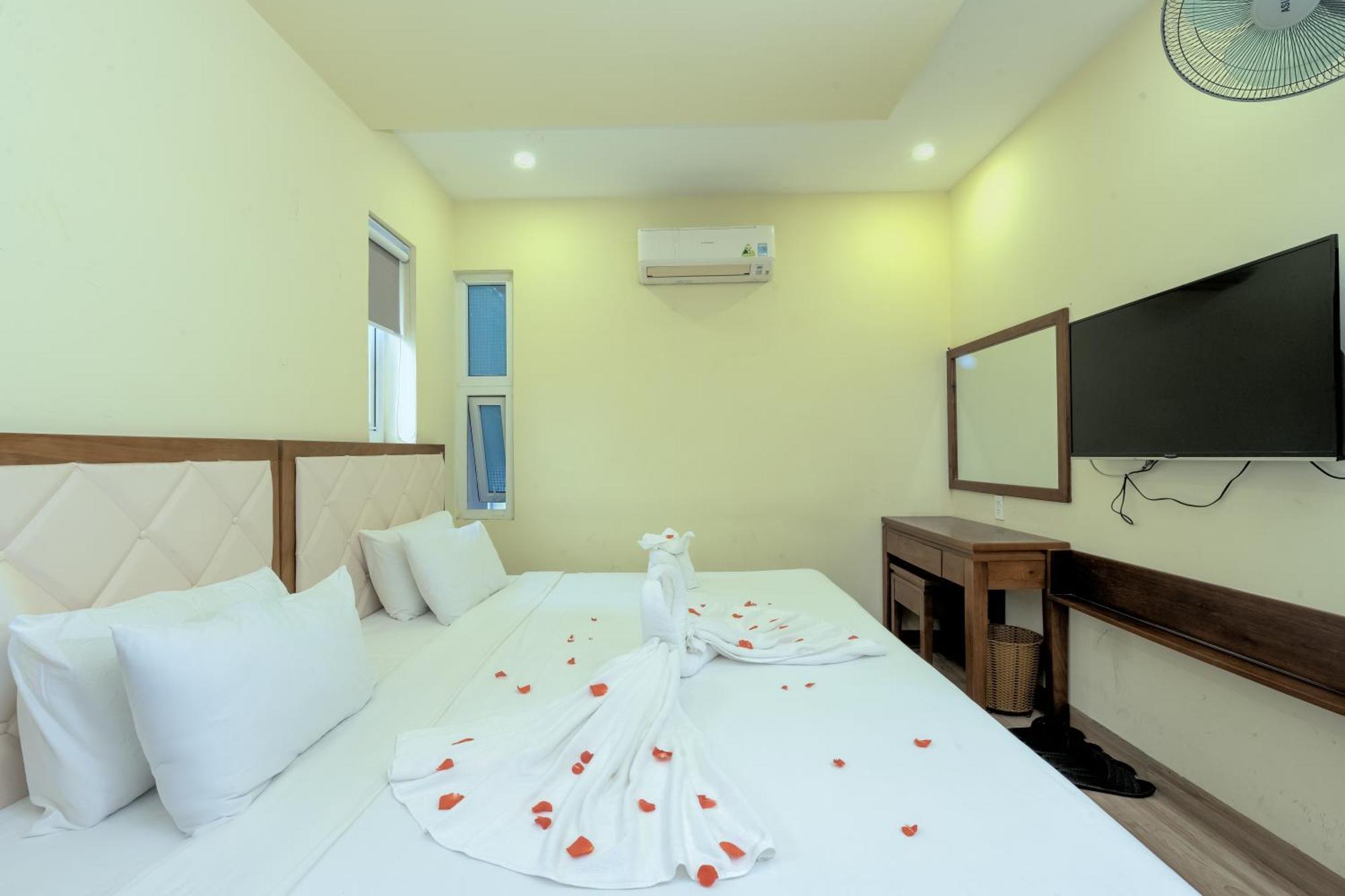 Dana Sailing Hotel Da Nang